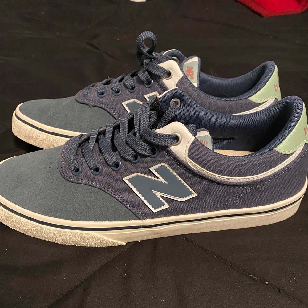 New balance shoes
